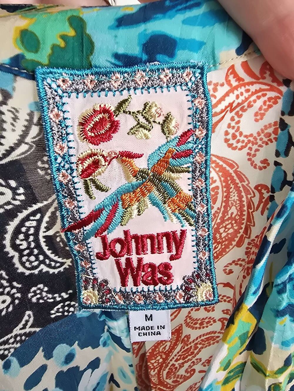 Johnny Was Paisley Ravenne V neck Top Patchwork Print Silky Feel Size Medium - Picture 11 of 12